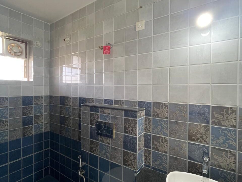 WhatsApp Image 2025-11-19 at 4.09.45 PM