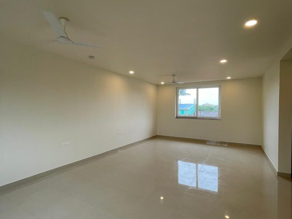 WhatsApp Image 2025-04-01 at 16.57.27_79f9c352