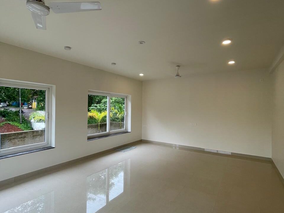 WhatsApp Image 2025-04-01 at 16.57.27_ce8e723b