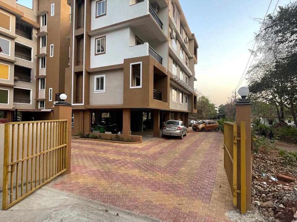 WhatsApp Image 2025-03-27 at 16.06.02_965cfa23