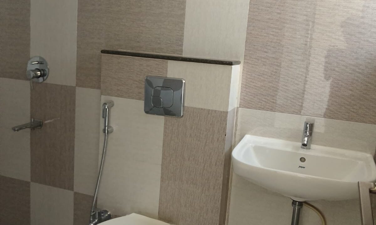 WhatsApp Image 2025-12-11 at 3.42.04 PM