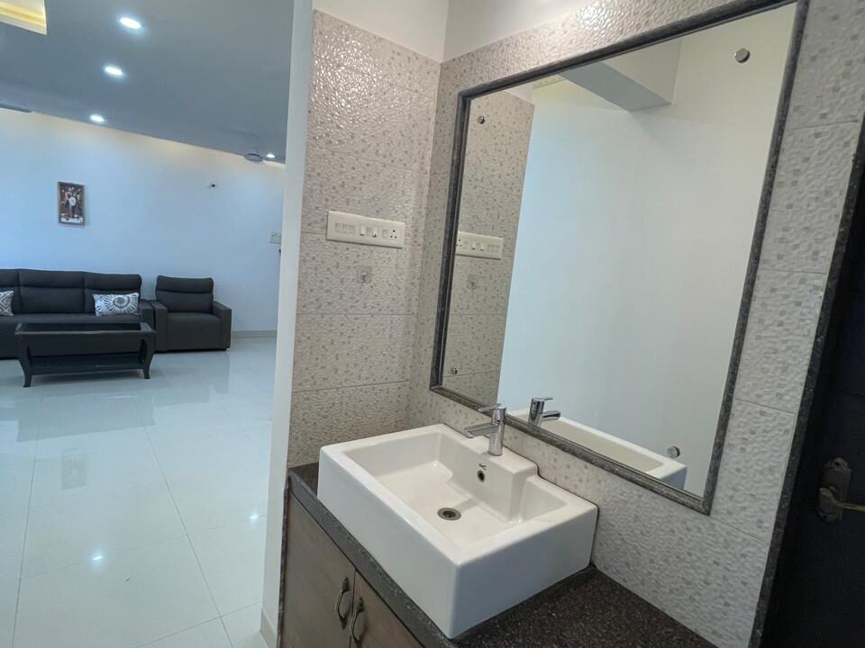 WhatsApp Image 2025-11-20 at 4.50.06 PM