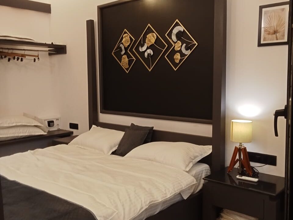 WhatsApp Image 2025-08-11 at 13.48.16_de2830e3