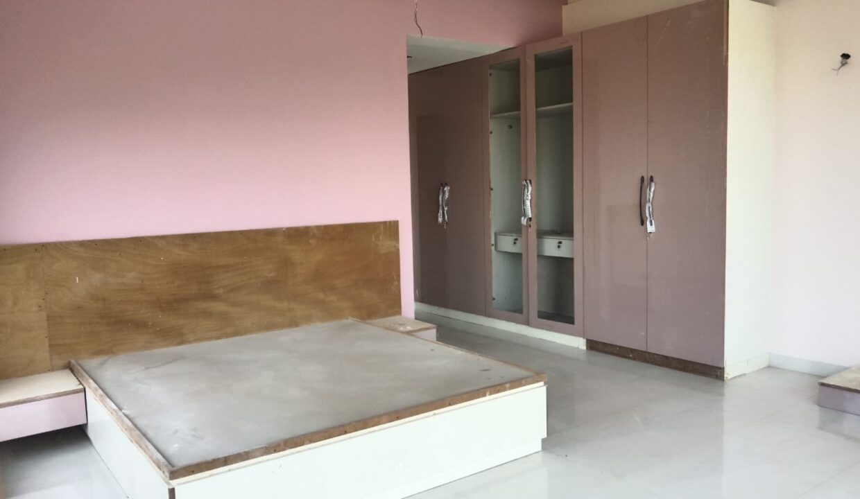 WhatsApp Image 2025-12-05 at 3.27.39 PM (1)