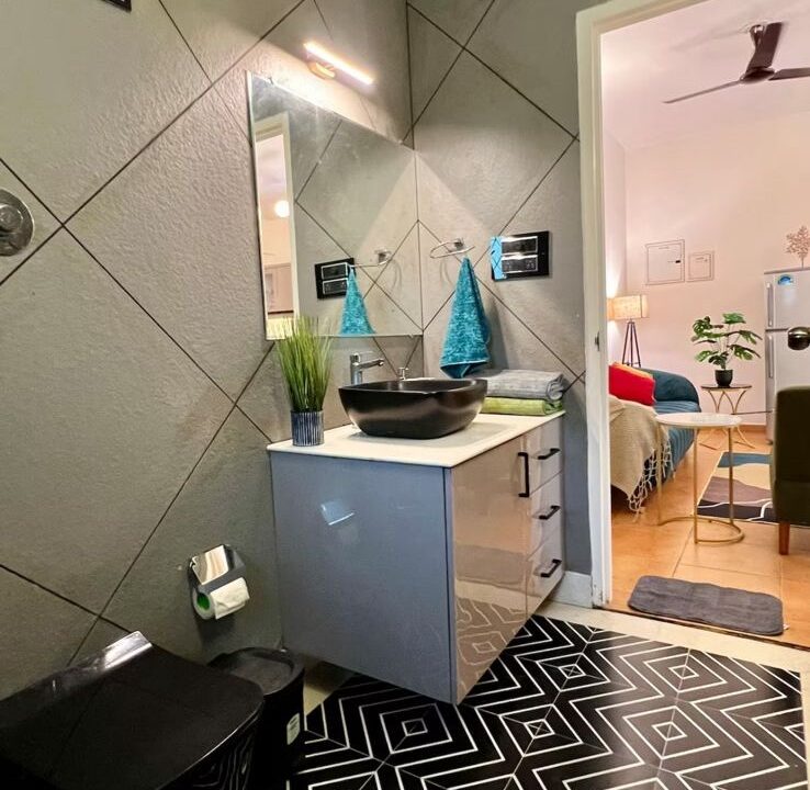 WhatsApp Image 2025-12-09 at 4.07.06 PM (2)